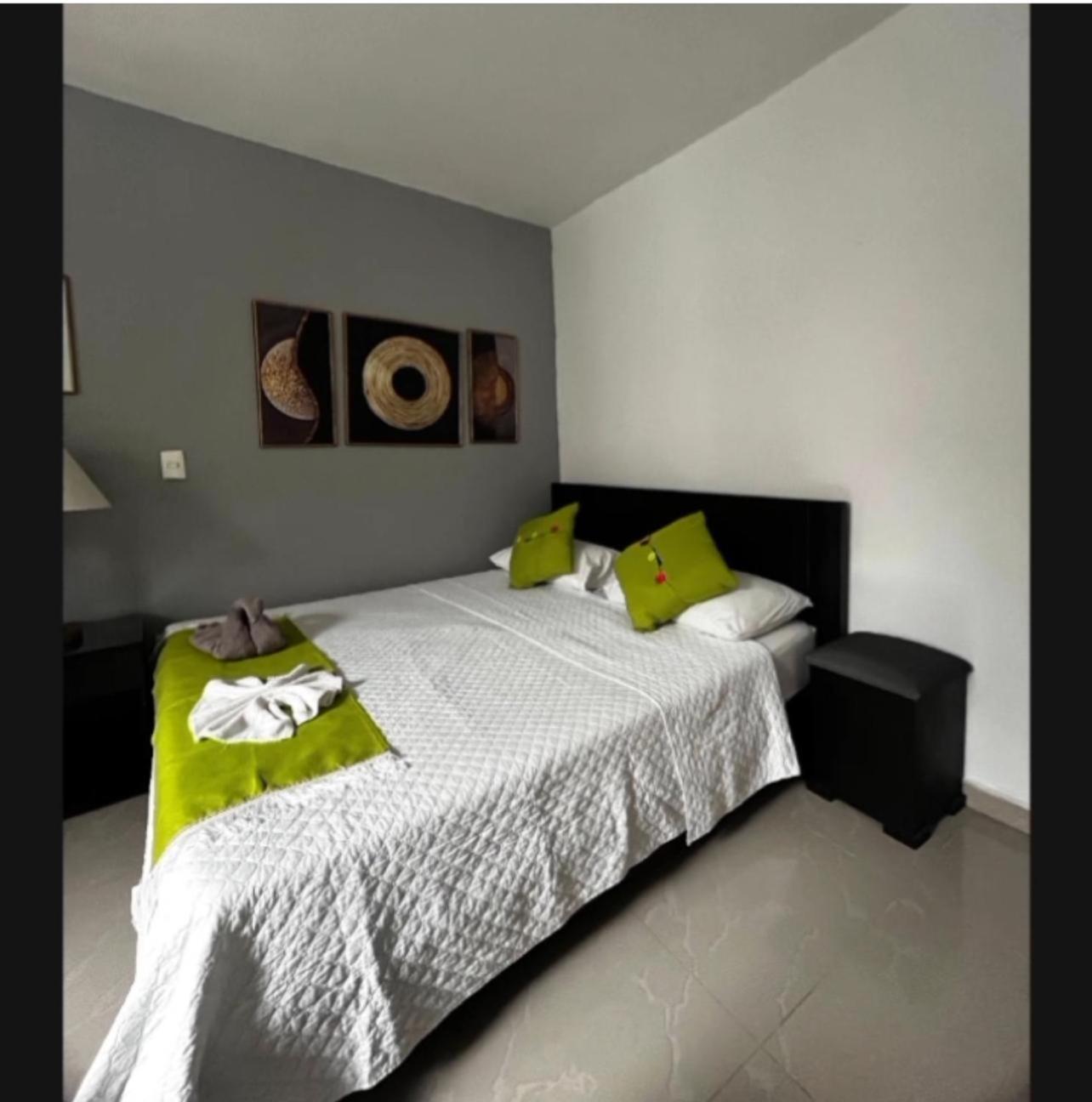 International Hotel Medellín Eksteriør billede